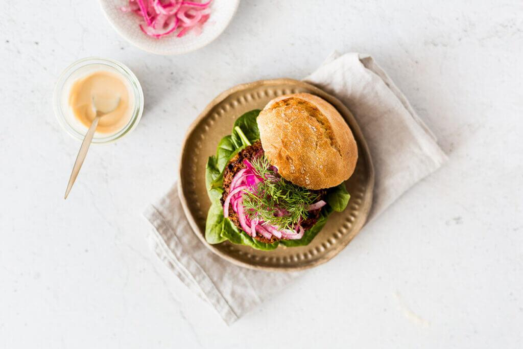 veggie burger with amaranth flour