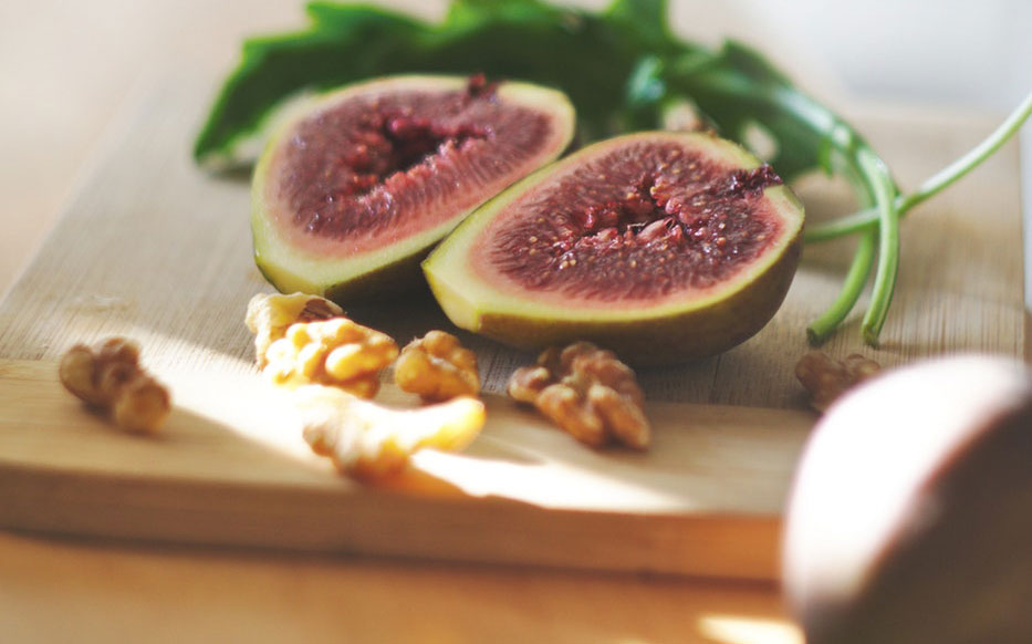 Walnut and figs