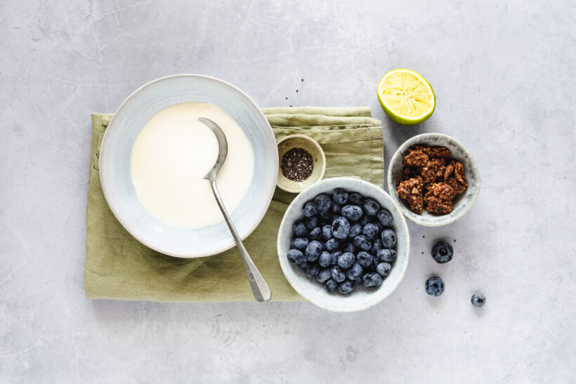 Blueberry compote recipe with yogurt and granola
